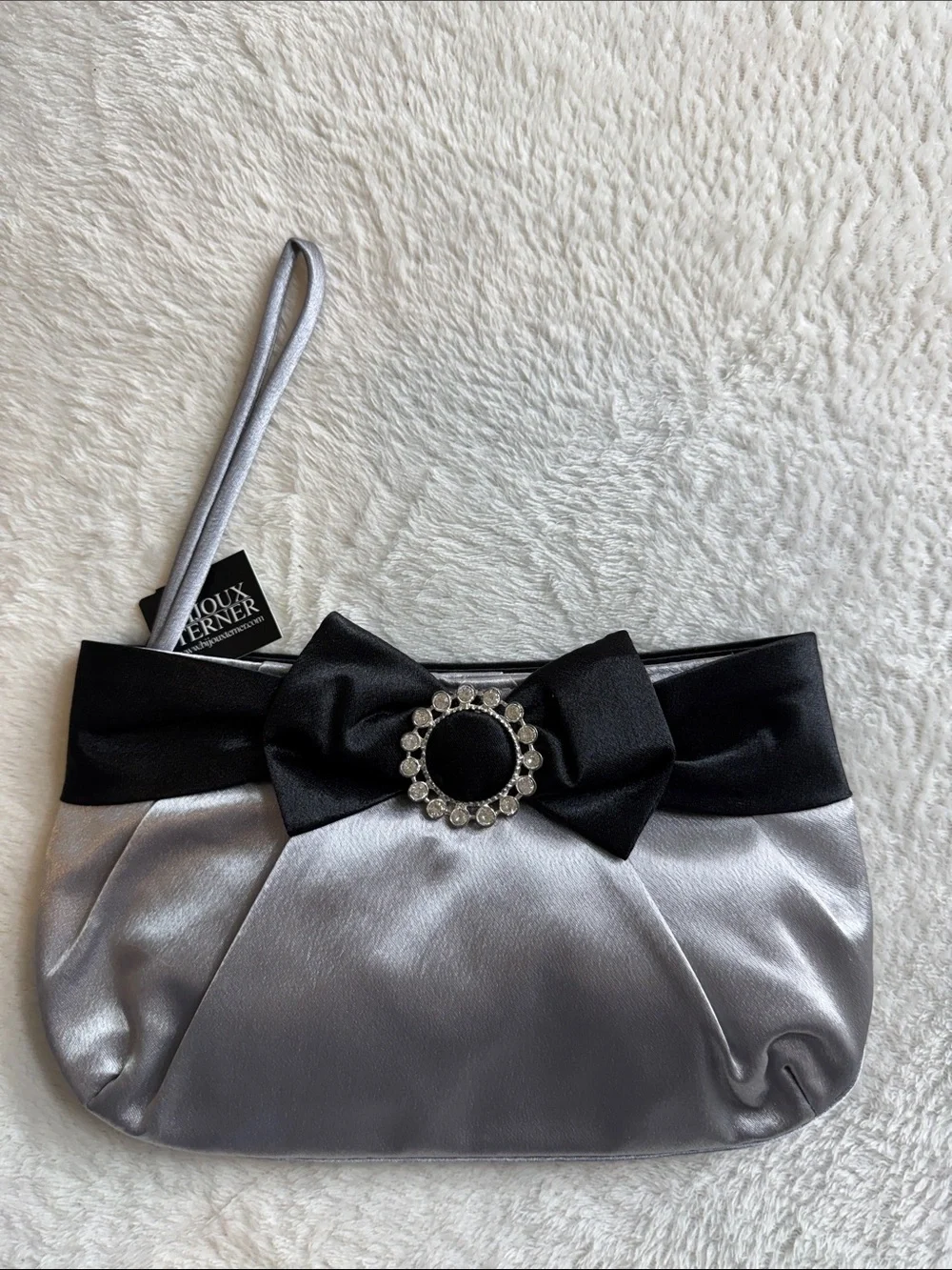 Bijoux Terner NWT Silver & Black Satin Evening Clutch Bag